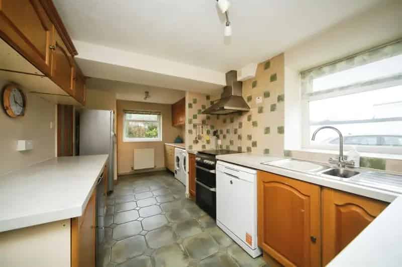 Charming 3-Bedroom Cottage Langley Marsh Large Garden Garage Parking
