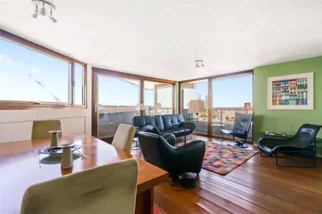 Barbican Tower Apartment 3 Beds 2 Baths Stunning Views