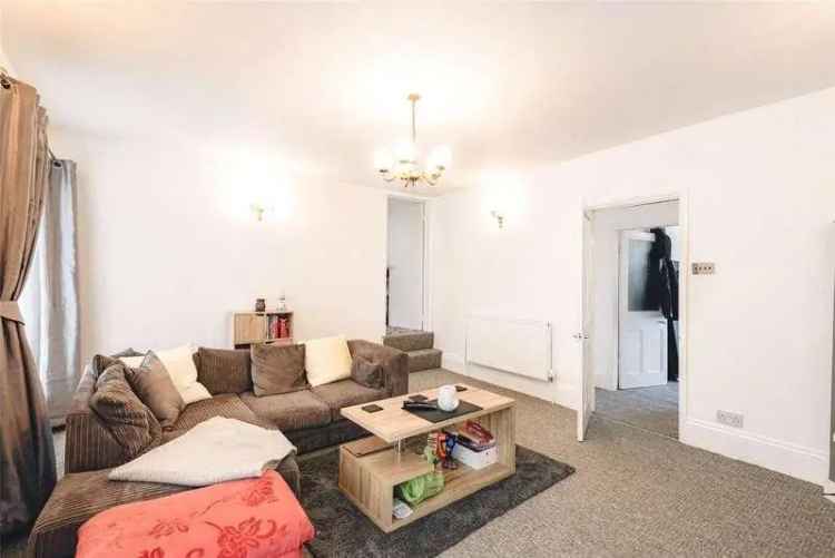 3 Bed House Commercial Garage Office Llanidloes