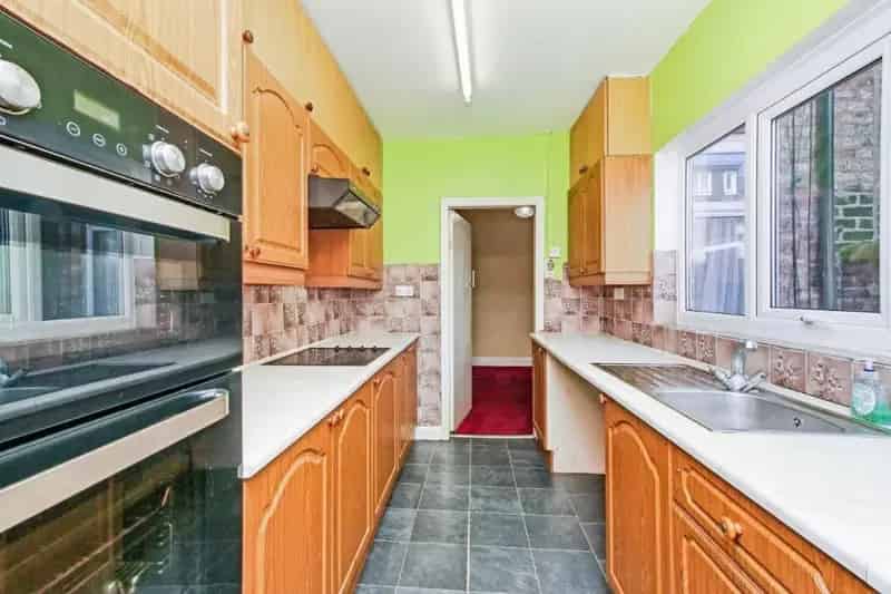 2 Bed Terrace House For Sale - Requires Modernisation - No Onward Chain