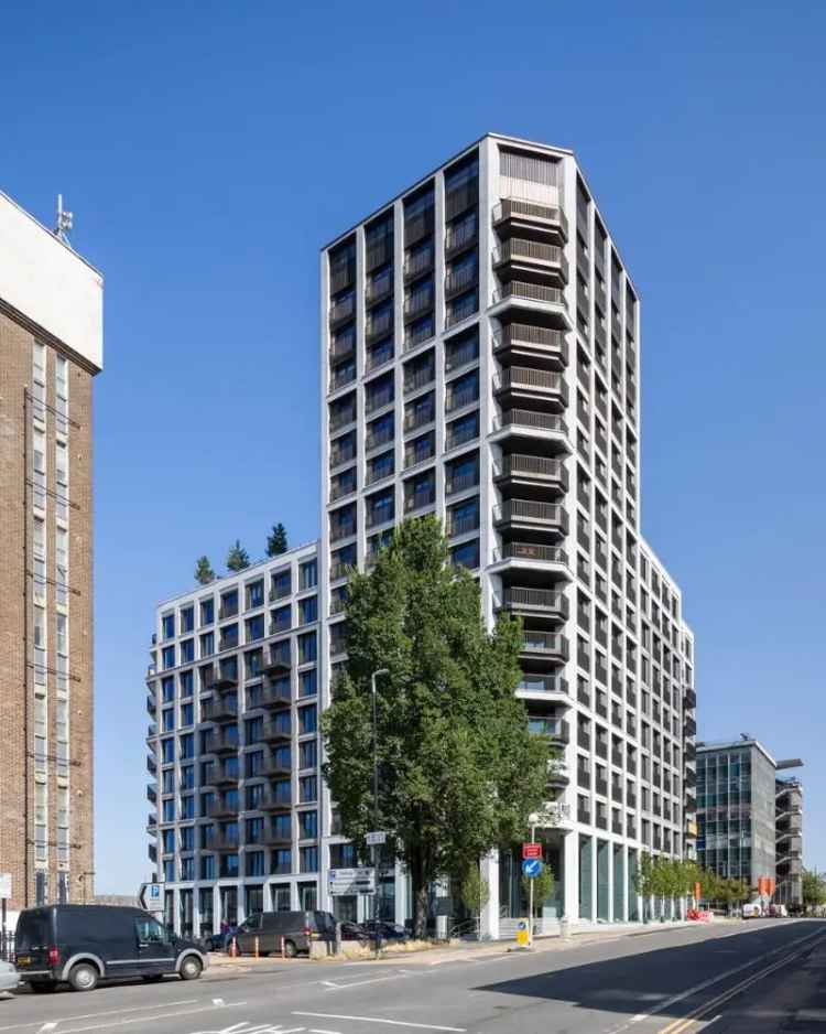 Studio Flat with Amenities Pet-Friendly WIFI Included