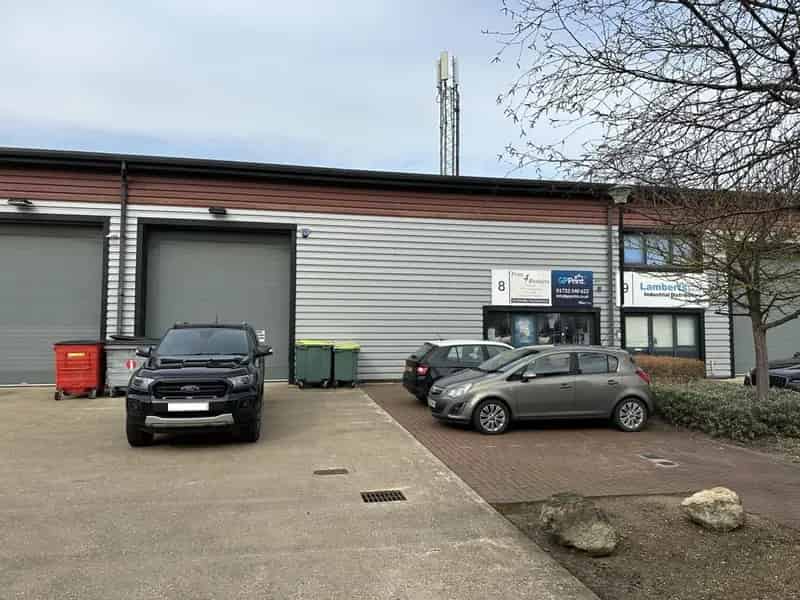 Modern Industrial Warehouse Unit with Mezzanine, Parking and Amenities