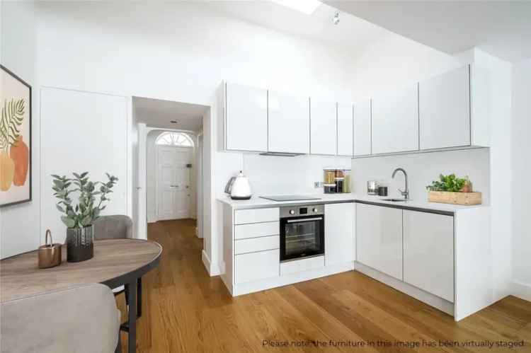 1 Bedroom Mews House for Sale in Chelsea Knightsbridge