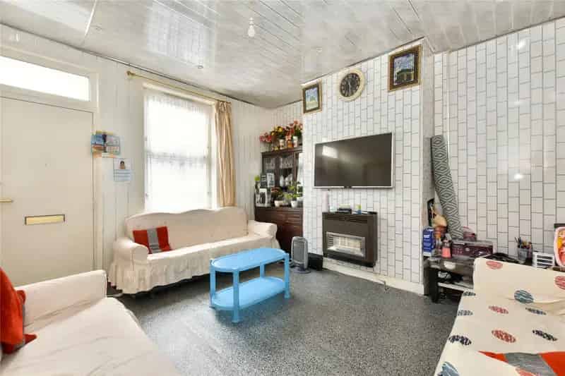 House For Sale , Leeds, England