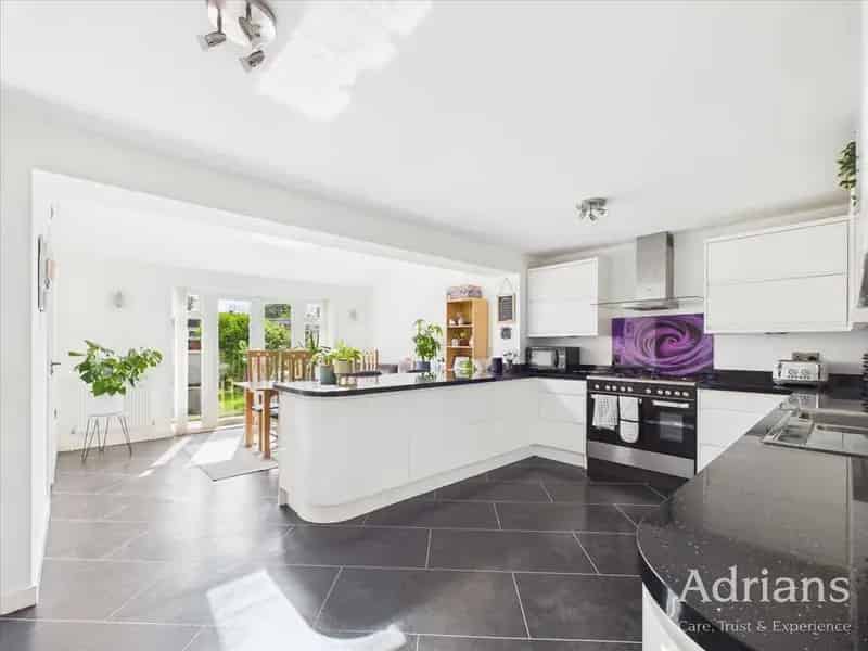 3 Bedroom House for Sale