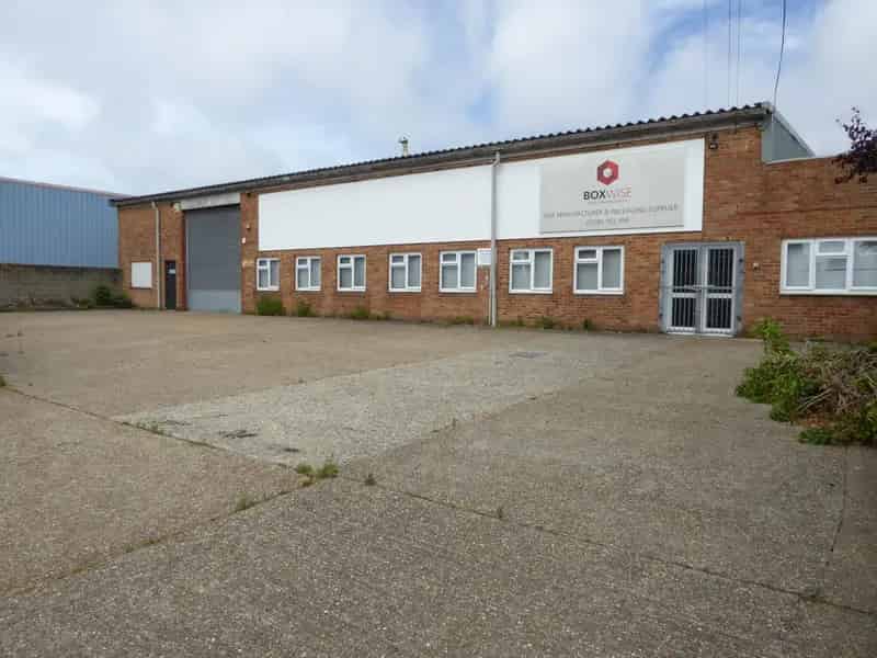 Warehouse with Offices Southampton 7540 sq ft
