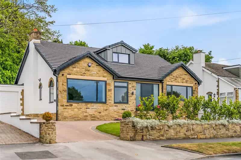 Detached House for sale with 4 bedrooms, The Fairway Alwoodley