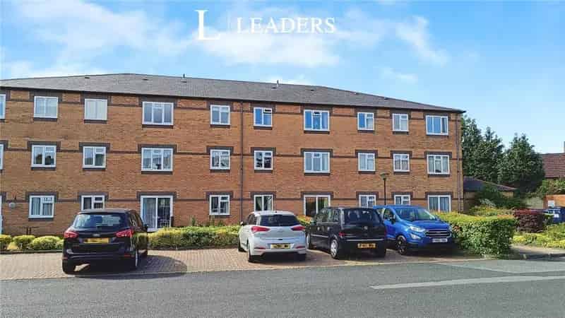 1 Bedroom Retirement Apartment for Sale in Cotteridge