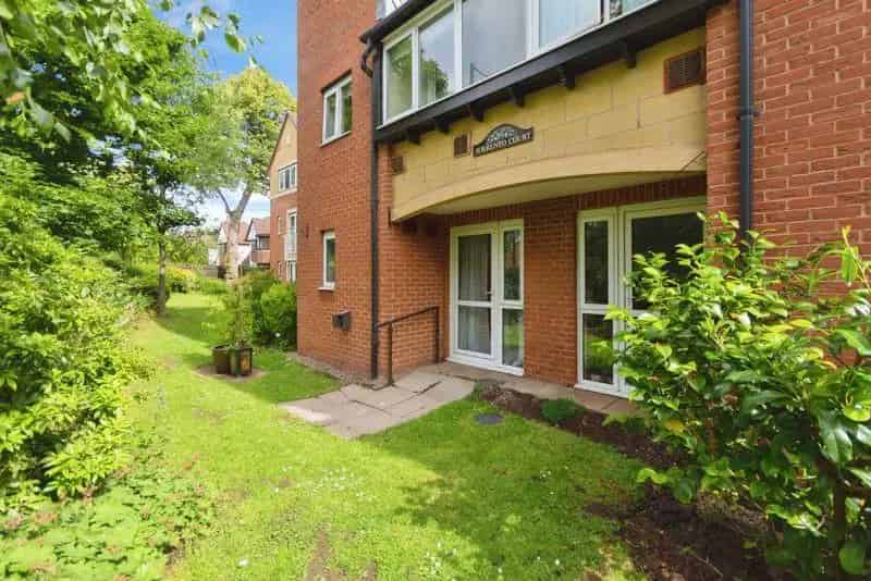 1 Bedroom Retirement Apartment for Sale in Moseley