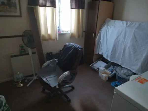 2 Bedroom Ground Floor Flat Economy 7 Heating