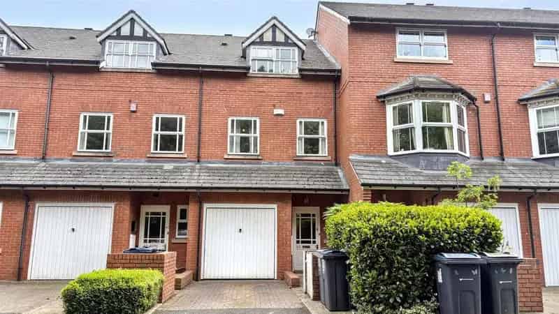 3 Bedroom House for Sale