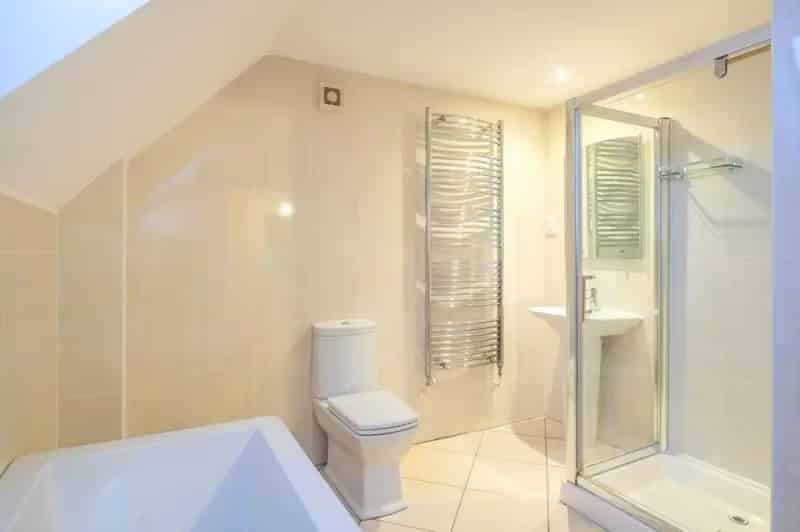 4 Bed Detached House for Sale Willoughby on the Wolds