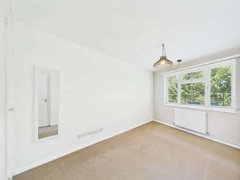 1 Bed Flat for Sale near Hitchin Town Centre