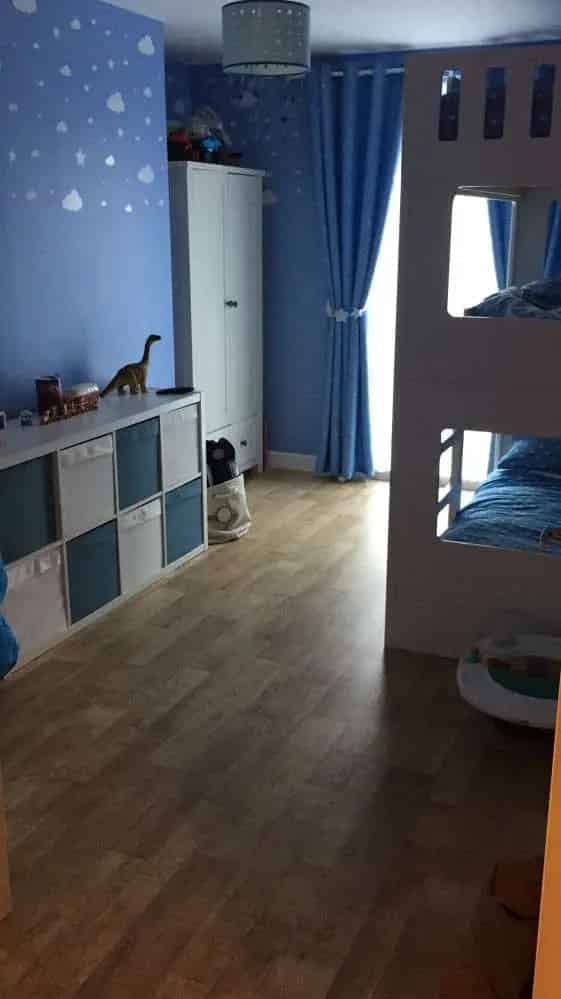 Convenient Location Near Train Station and Town Centre