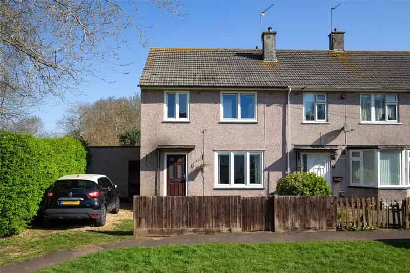 3 Bedroom End of Terrace House for Sale