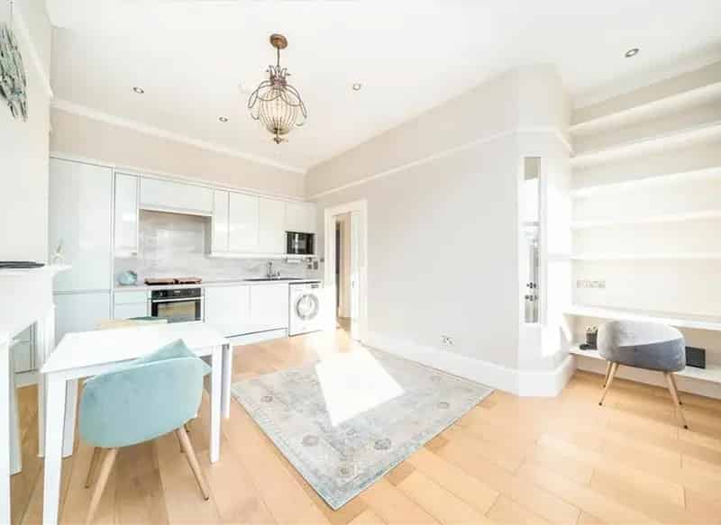 2 Bed Flat Brockley Conservation Area Recently Renovated