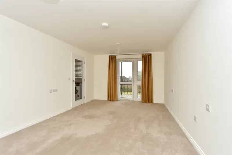 1 Bedroom Retirement Apartment For Sale