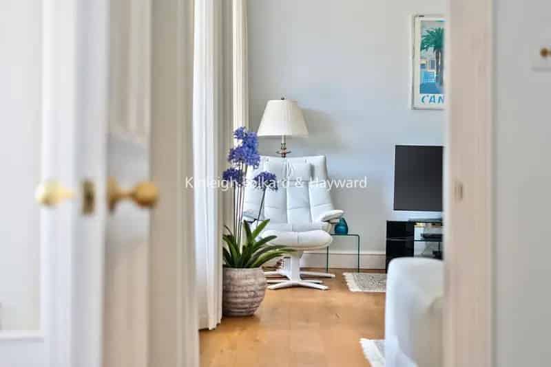 Luxury 2-Bedroom Apartment near Sundridge Park Golf Club