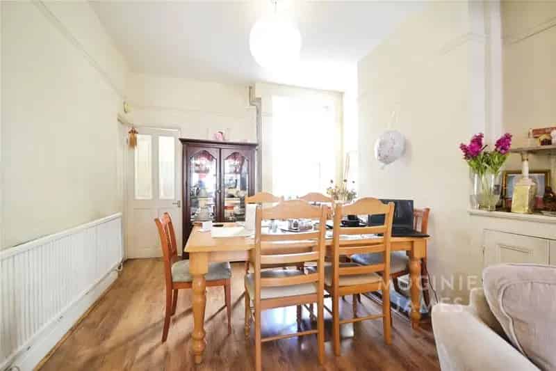 3 Bedroom Terraced House for Sale Near Cardiff City Centre