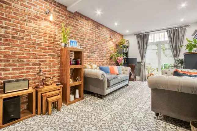 3 Bed Flat for Sale Marylebone London W1U Share of Freehold