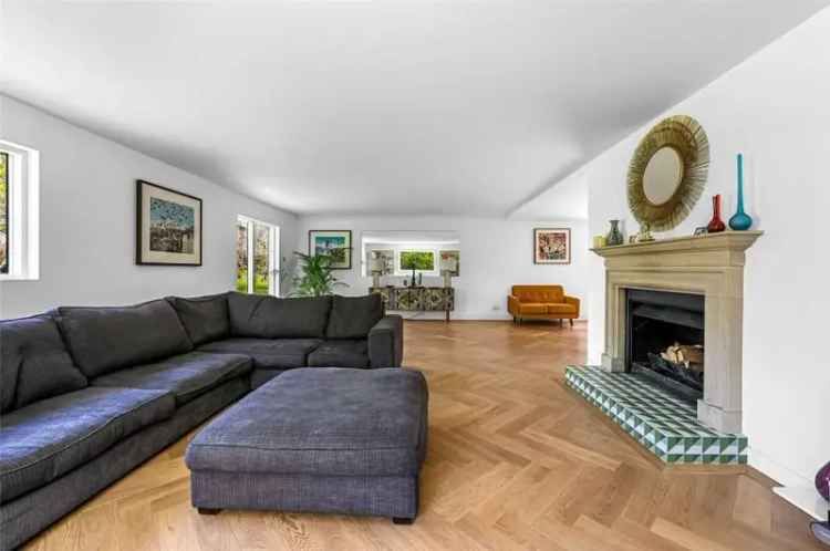 4 Bed House for Sale Unique Hopkins Design Modernized