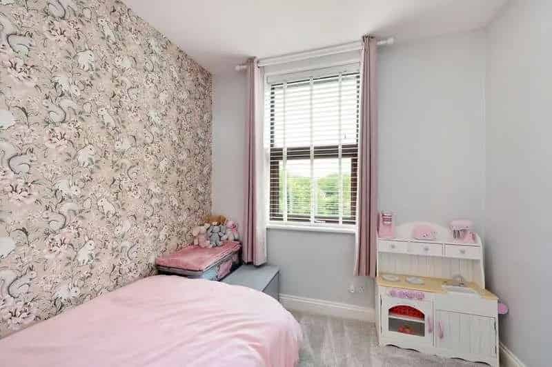 3 Bed Semi-Detached House for Sale