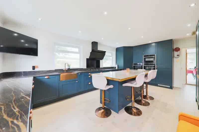6 Bedroom Detached House for Sale Welton Humber Views