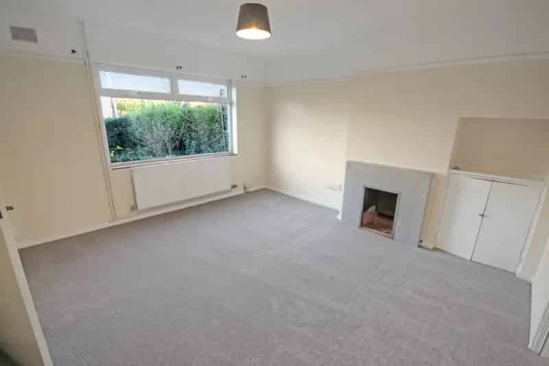 3 Bedroom House For Sale Near Coldhams Lane Cambridge