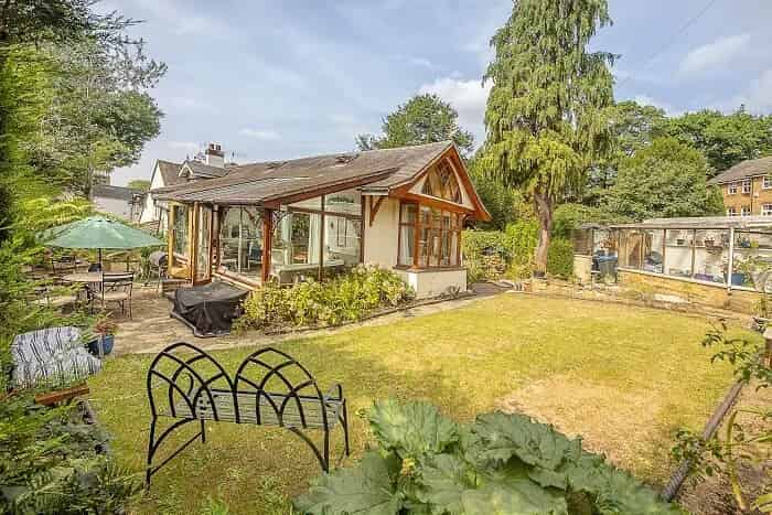 4 Bedroom Detached House for Sale near Richmond Park