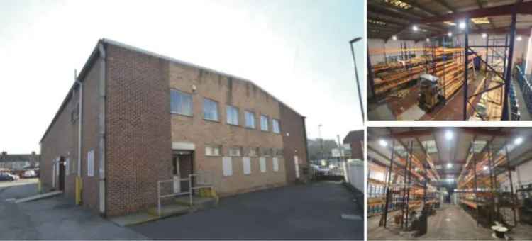 Steel Portal Frame Warehouse To Let
