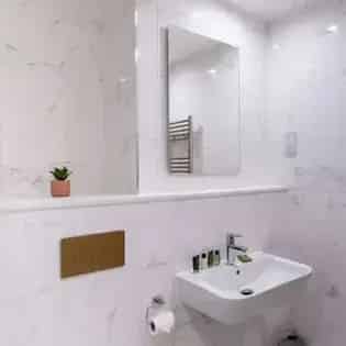 1 Bedroom Apartment Birmingham City Centre