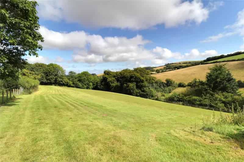 Detached Coach House Conversion Brendon Hills 3 Bedrooms Triple Garages
