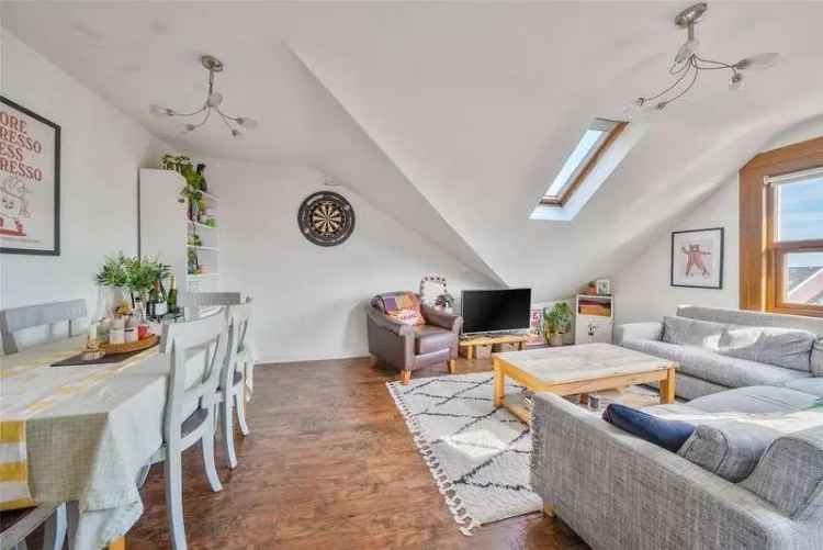 2 Bed Flat for Sale near Wandsworth Common