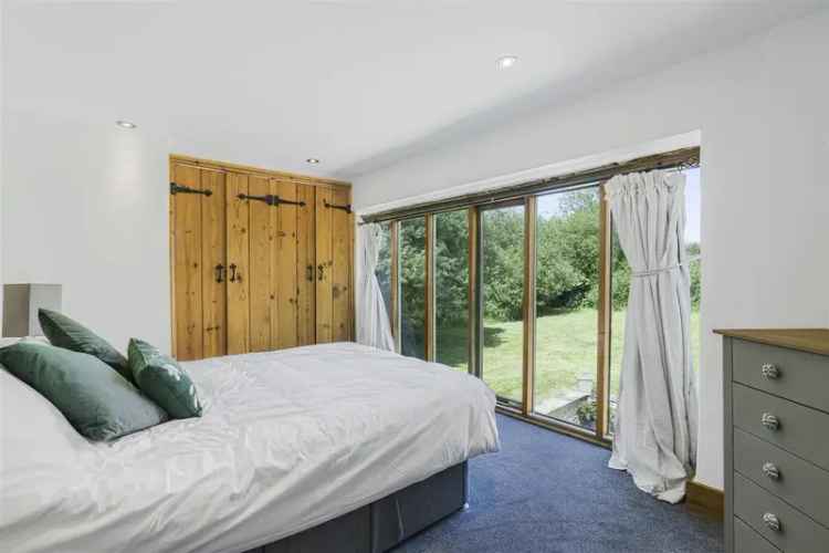 3 Bedroom Barn Conversion Little Chesterton Detached