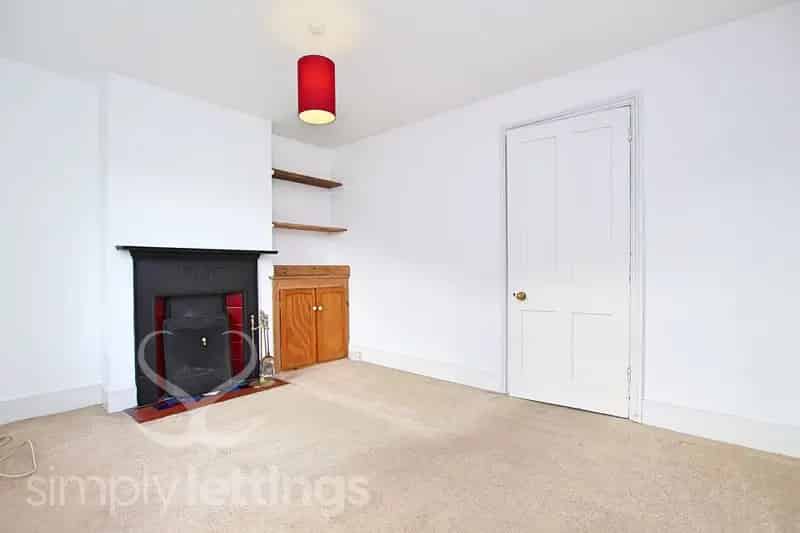 3 Bedroom Cottage House to Rent in Rottingdean