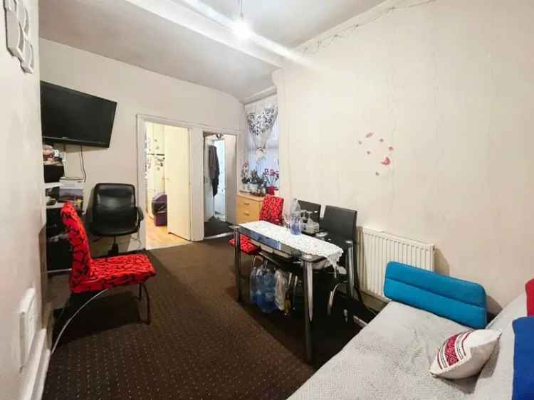 3 Bedroom Flat for Sale in London E16