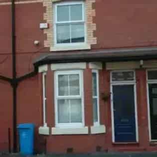 3 Bedroom Flat in Fallowfield Manchester