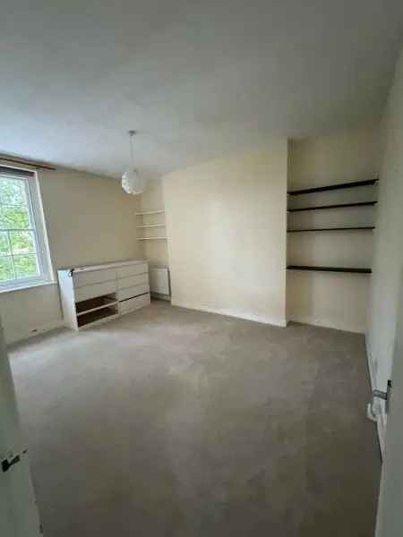 Flat For Rent in London, England