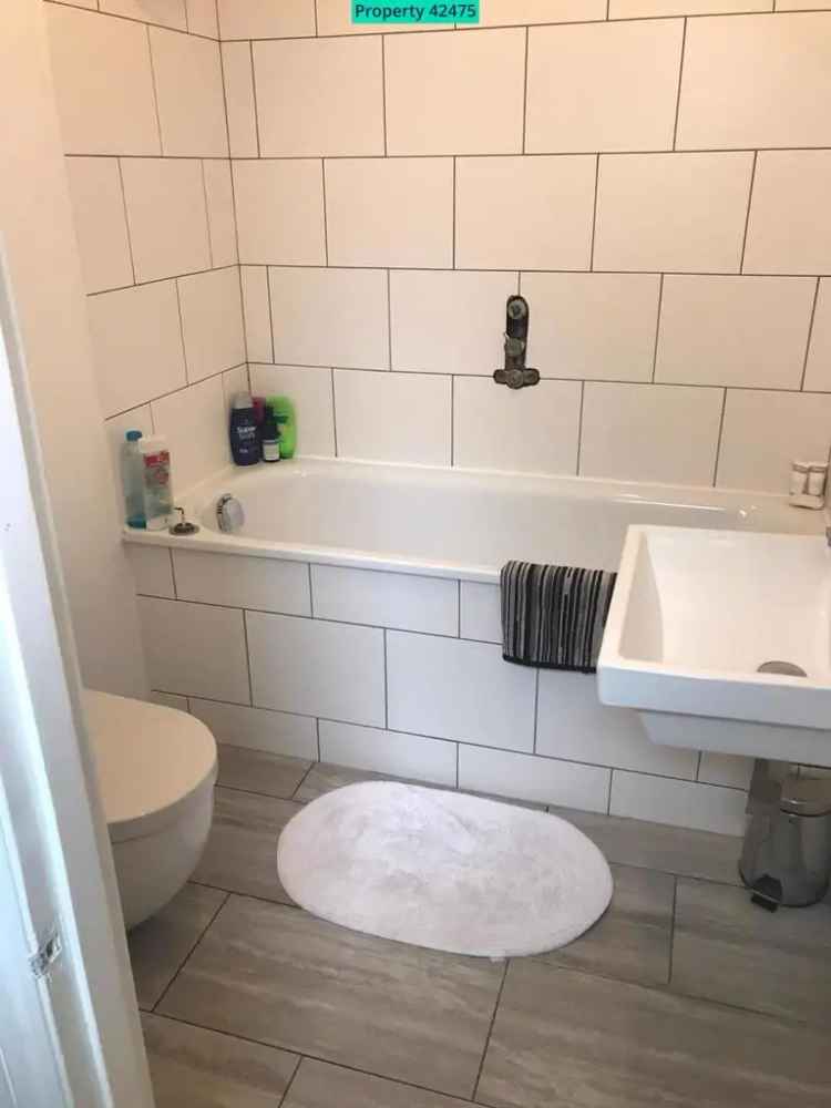 2 Bedroom Flat to Rent