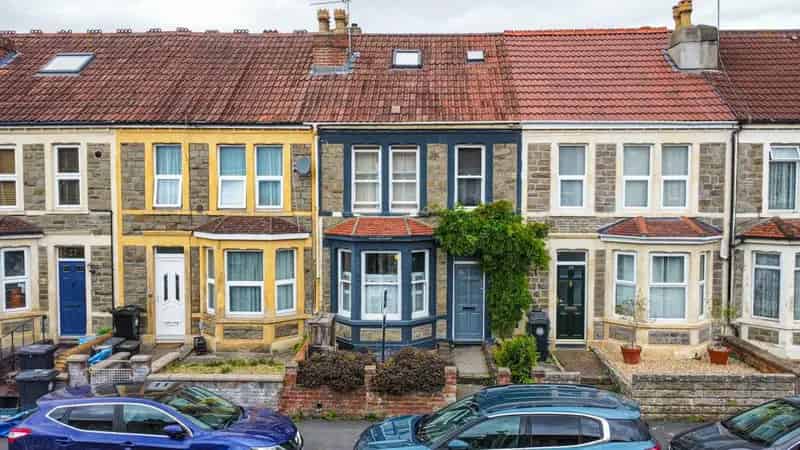 3 Bedroom Victorian Terrace House for Sale