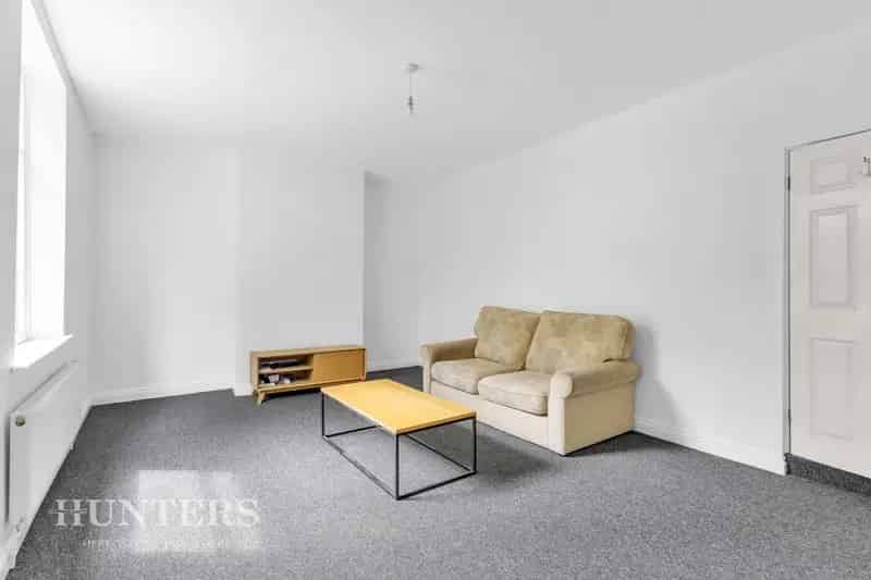 3 Bedroom End Terrace House For Sale