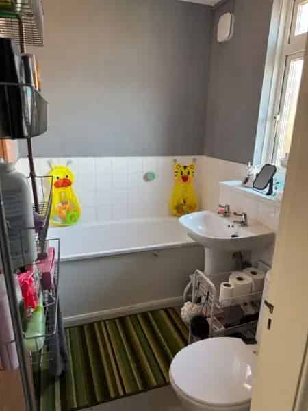 1 Bed Flat Near Tesco and Morrisons - Dartford