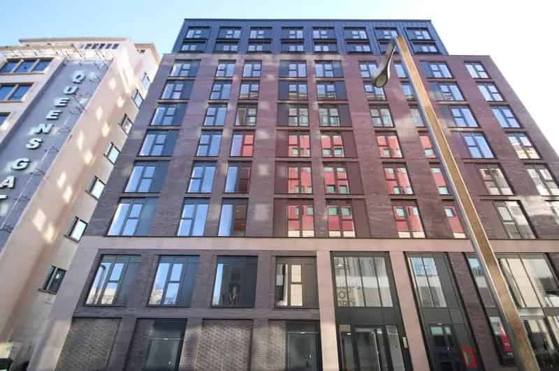 2 Bedroom Apartment To Rent in Birmingham B1