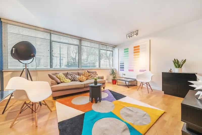 Spacious Flat near Kensington Gardens