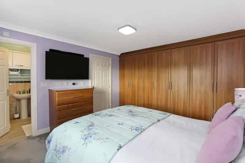 Exceptional 5 Bedroom Family Home for Sale