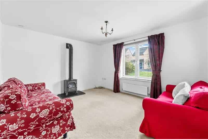 4 Bed Detached House with 3 Reception Rooms in Peebles