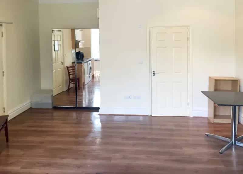 0 Bedroom Studio House to Rent in West Hampstead Kilburn