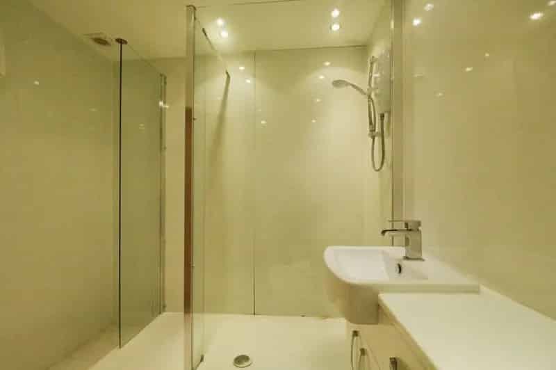 2 Bedroom Flat for Sale in Styal, Cheshire