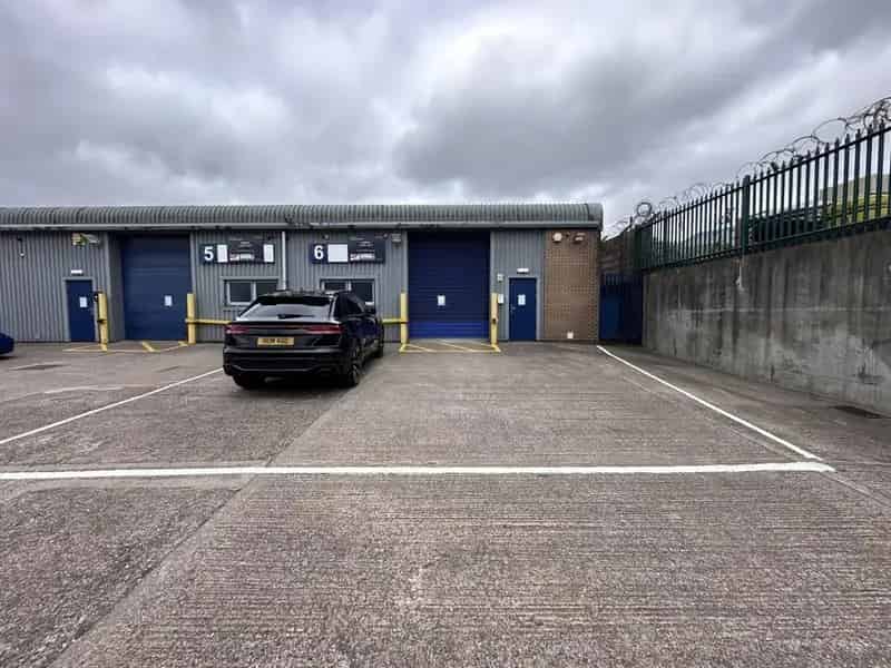 Workshop Storage Facility to let Birmingham