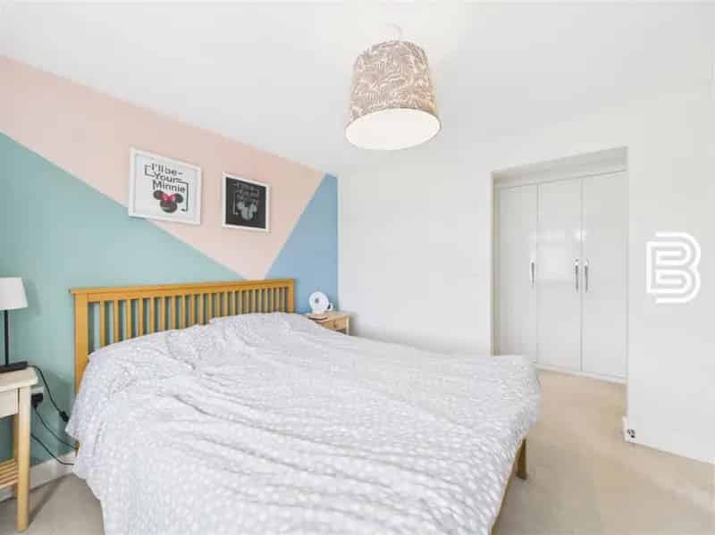 4 Bed Detached House for Sale Solar Panels Garage Ensuite